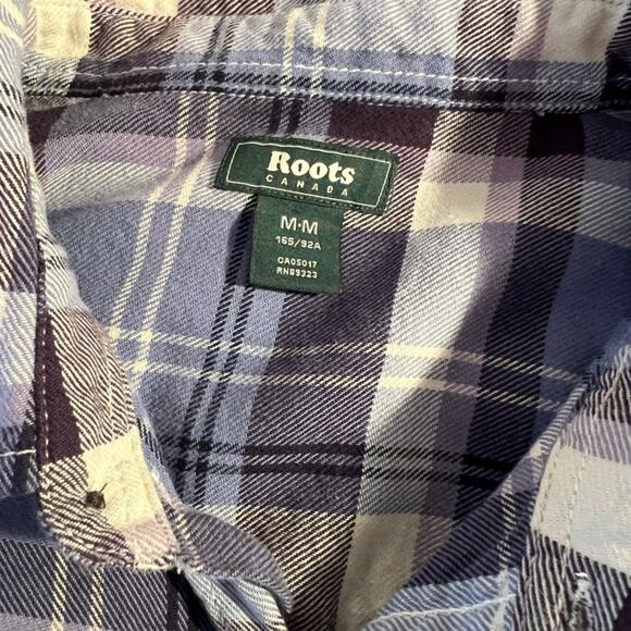 Roots Canada Blue Plaid Light Flannel Button Down Size M - Picture 2 of 10
